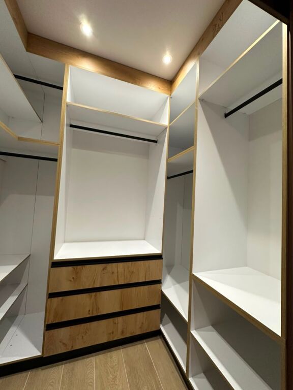 Jepet me qera apartament 1+1 + post parkimi – Kompleksi Xheluks
