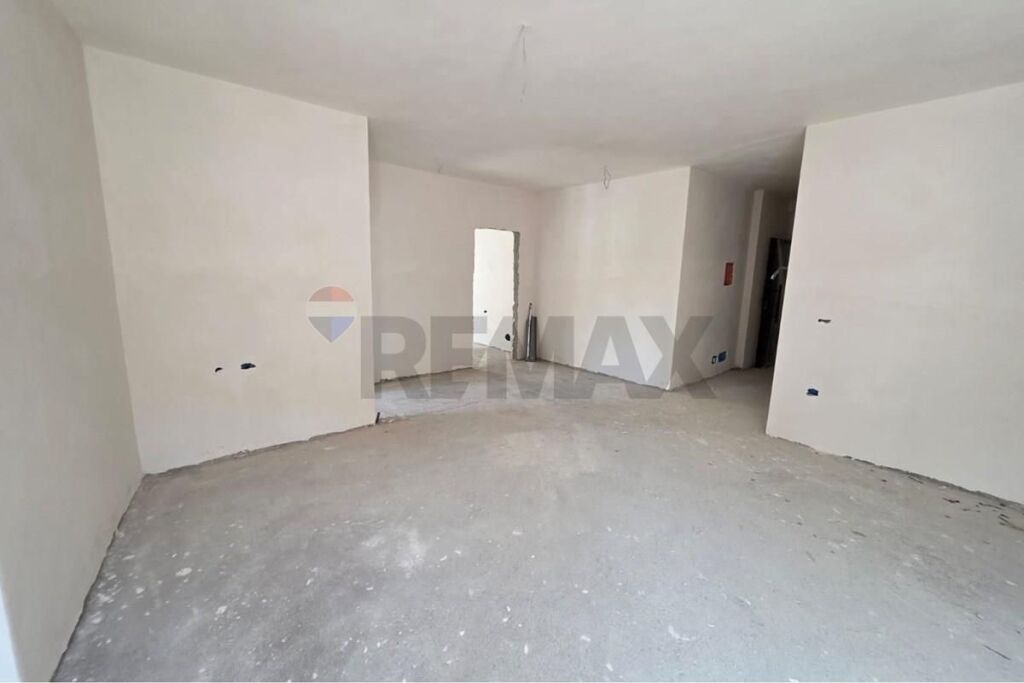 Apartment 2+1+2 for sale near Rruga e Elbasanit