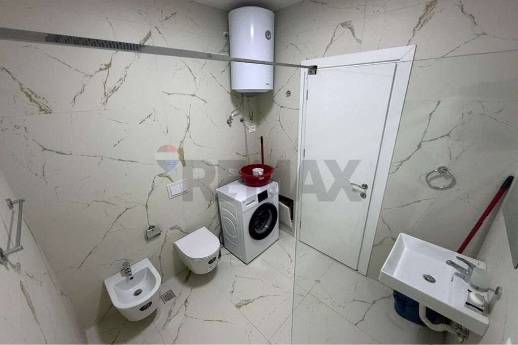 Apartament - Për Qira - Porta e Gjelbër, Tiranë