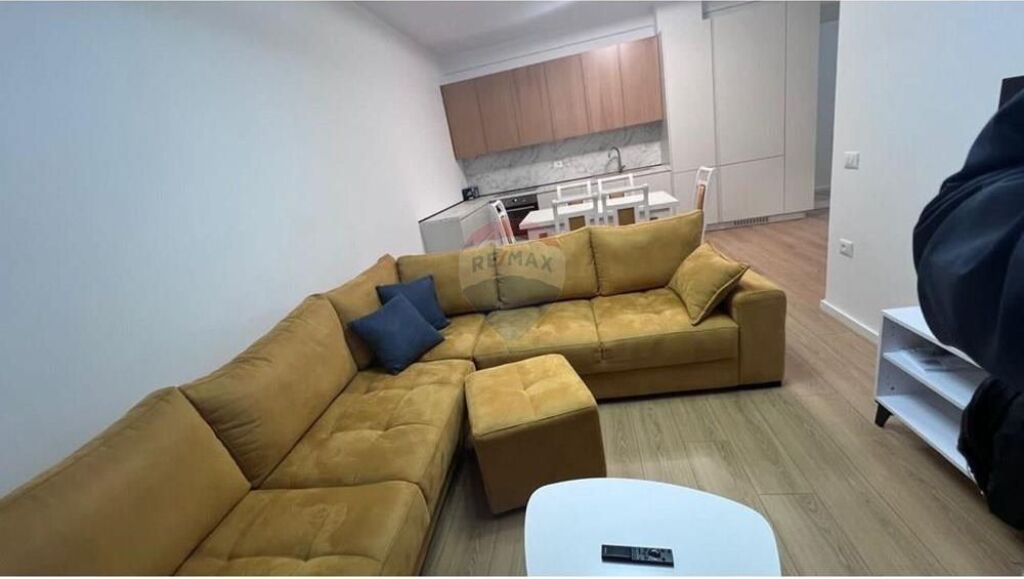 Apartment - For Rent - Block of Villas, Tirana