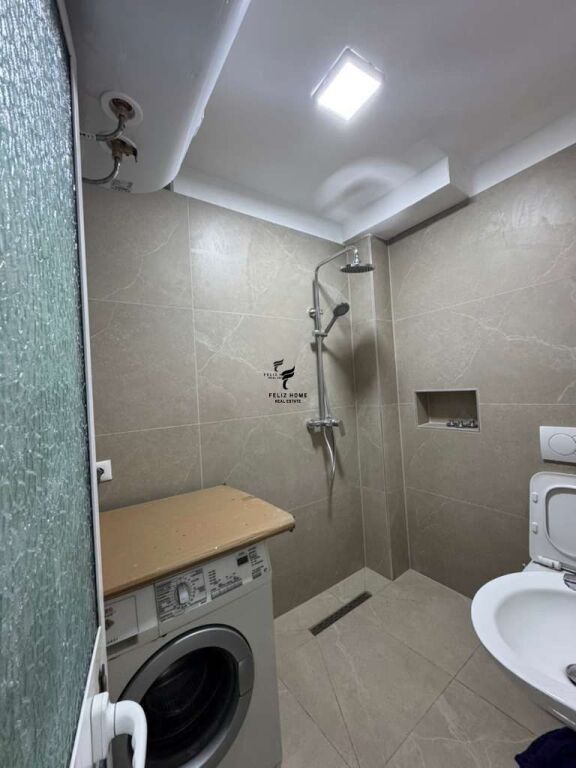 APARTAMENT ME QERA 1+1 VASIL SHANTO 40.000 LEKE FH-81191