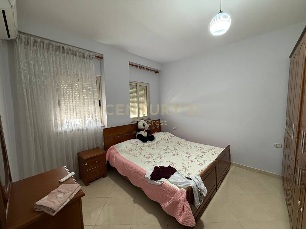 5 MAJI, APARTAMENT 2+1 PER QIRA 550 € /Muaj