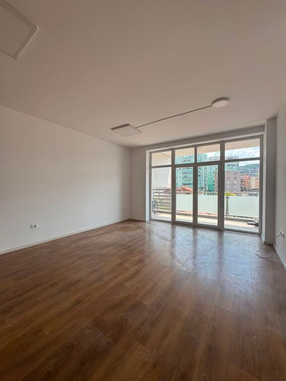 Apartment 3+1 for sale at Kika 2