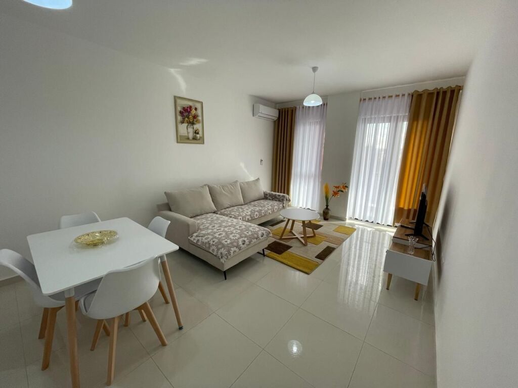 Qera | Apartament 1 + 1 | Rruga e Dibrës | 550 €/muaj
