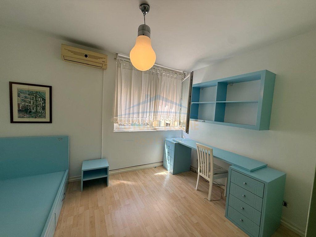 Affitto, Appartamento 2+1+2, Myslym Shyri, Tirana.