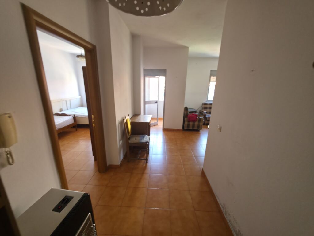 🏡 Apartament 1+1 për Qira në Rrugën Bill Klinton