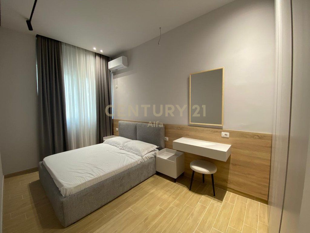 Appartamento 1+1 con posto auto in affitto ad Astir !