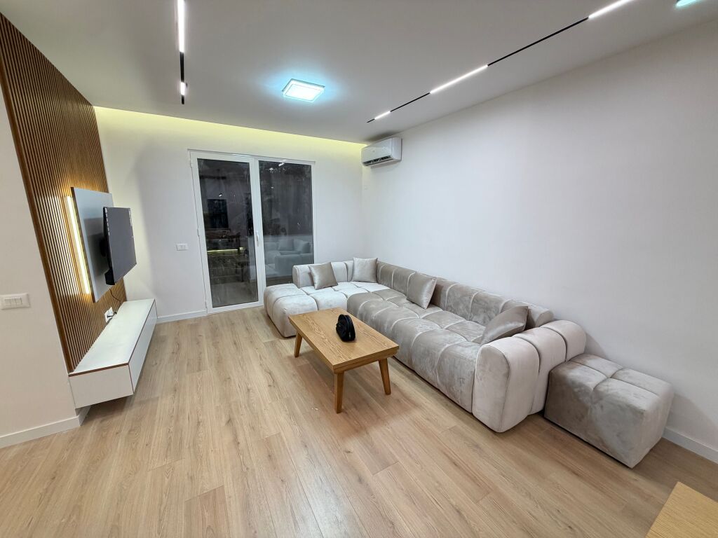 🏡 Vendesi Appartamento Super Lussuoso 2+1+2 a Yzberisht