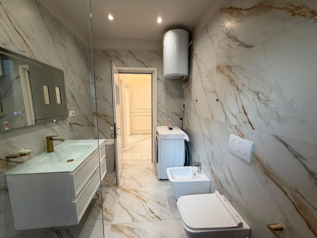 Qera, Apartament 2+1, Pallati me Shigjeta, Tirane