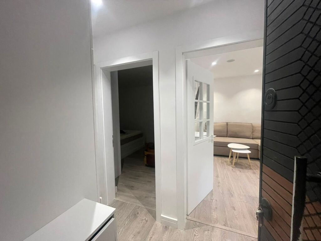 Apartament me qera 1+1- 📍Jordan Misja, rruga Asim Vokshi prane Harry Fultz.