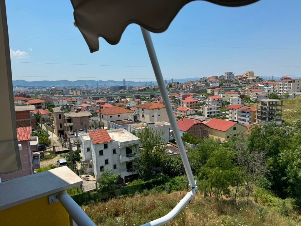 In affitto da Tom Doshi Shkoze