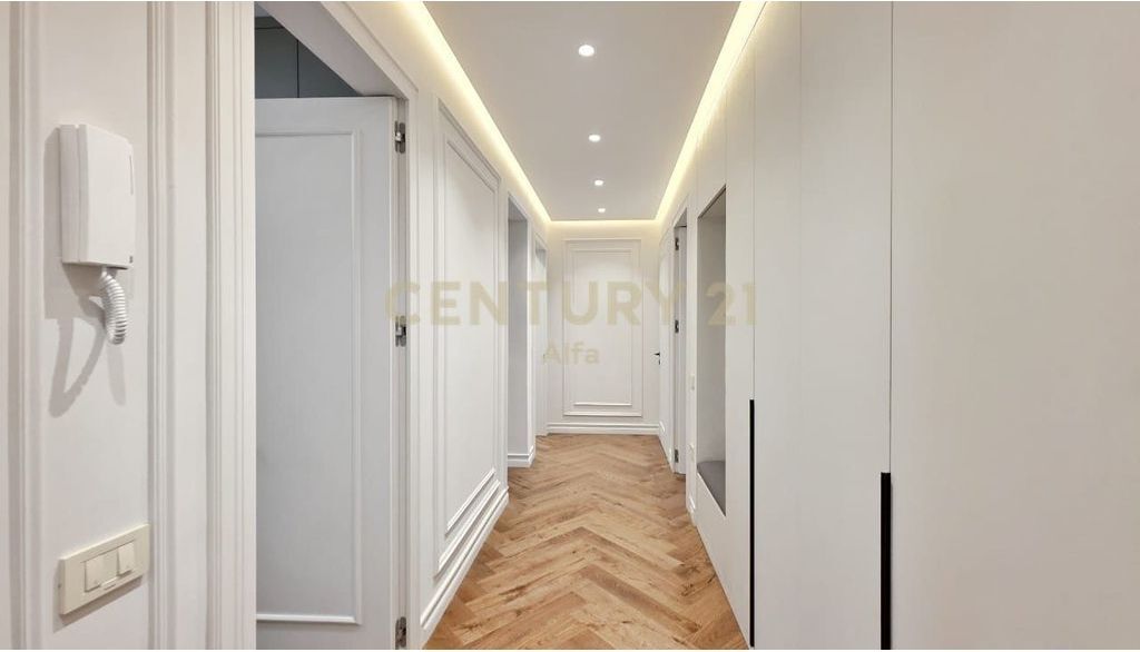 Appartamento di lusso 3+1 in affitto a Golden Residence