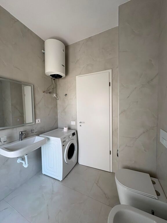Affitto | Apartament 1 + 1 | Ali Demi | 400 €/mese