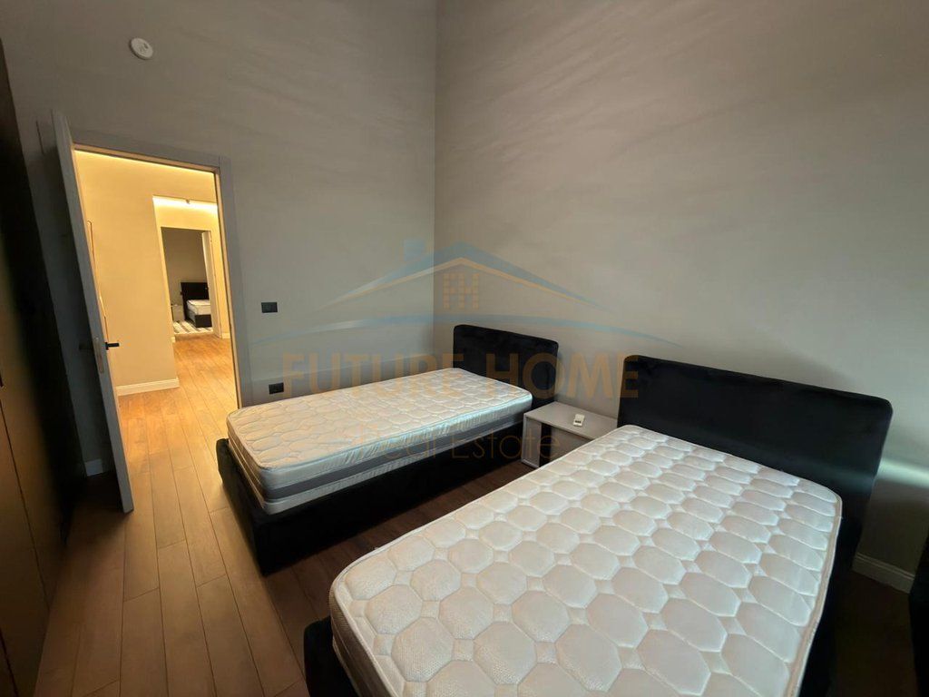 Shitet, Apartament 3+1+3, Long Hill Residence