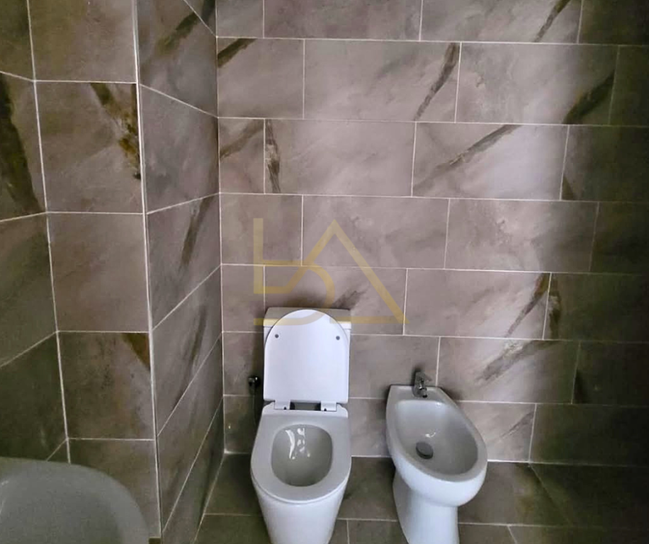 Shitet Apartament 2+1 – Sauk i Vjetër, Tiranë