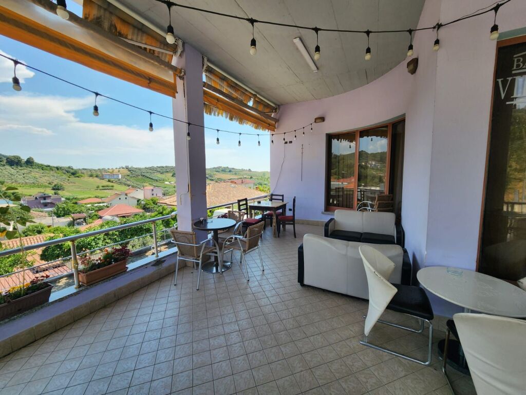 🏢 BUSINESS PROPERTY FOR SALE – LALËZ BAY ROAD
