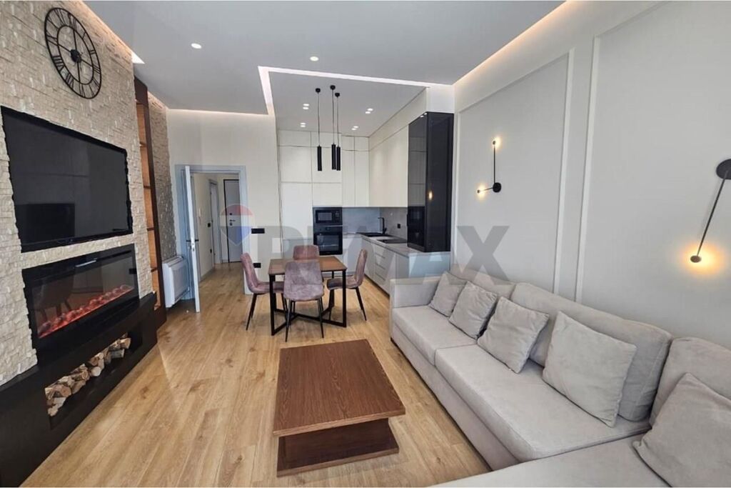 Apartment 1+1 for rent at Square 21!