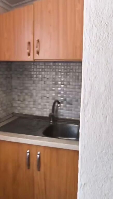 Rent | Apartament 1 + 1 | Rruga Reshit Petrela | 400 €/month