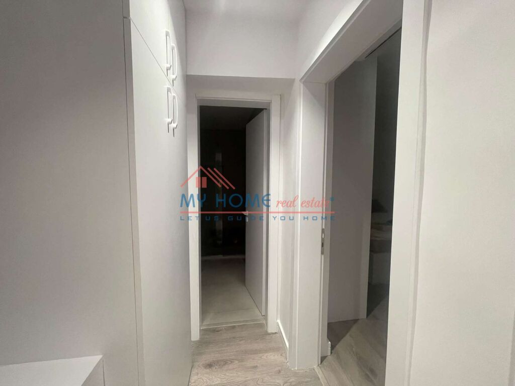 Apartament 1+1 me Qera prane Harry Fultz ne Tirane