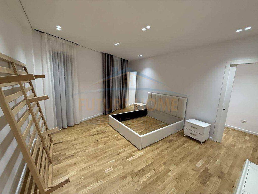 Villa Individuale in Affitto vicino a TEG