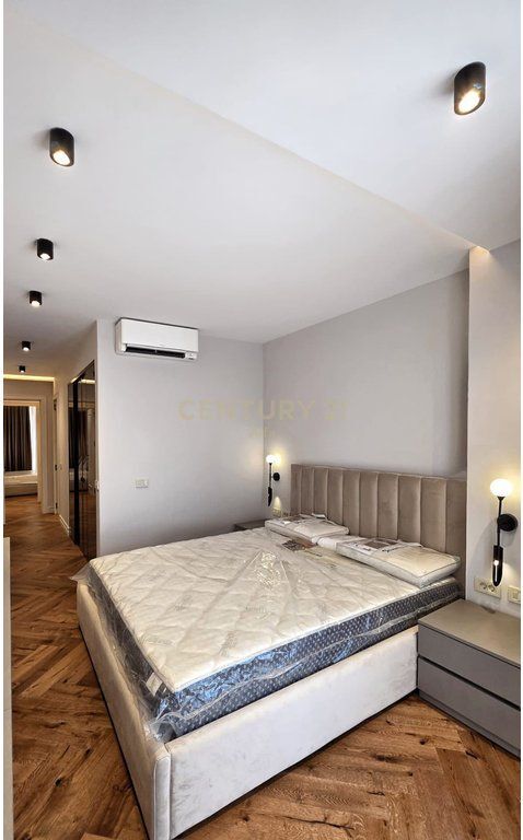 Appartamento di lusso 3+1 in affitto a Golden Residence