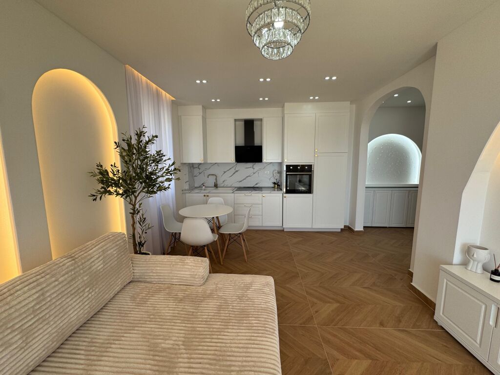 Appartamento in affitto 1+1 vista mare frontale