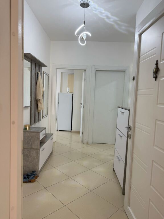 Qera | Apartament 2 + 1 | 21 Dhjetori | 650 €/muaj