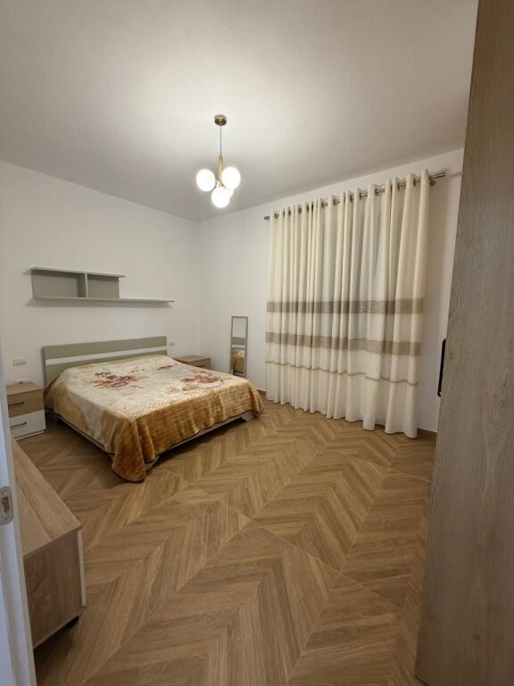 Affitto | Shtëpi private 1 + 1 | Selitë | 450 €/mese