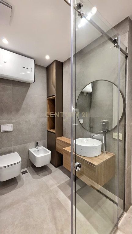 Appartamento di lusso 3+1 in affitto a Golden Residence