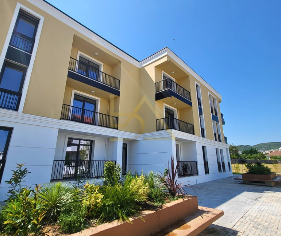 Shitet Apartament 2+1 – Sauk i Vjetër, Tiranë
