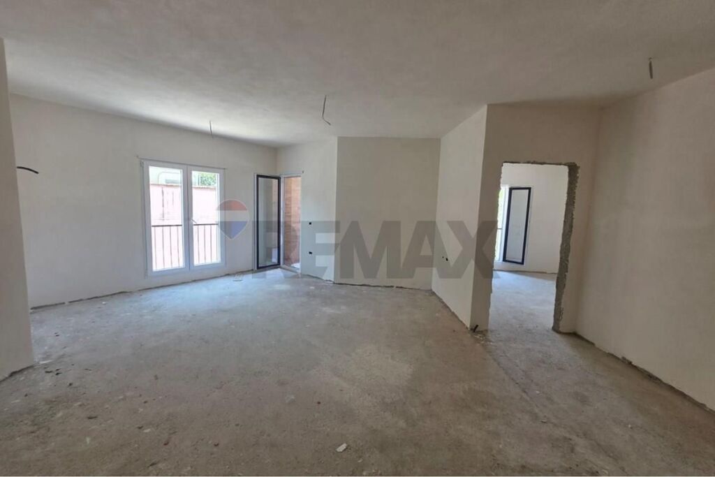 Apartment 2+1+2 for sale near Rruga e Elbasanit