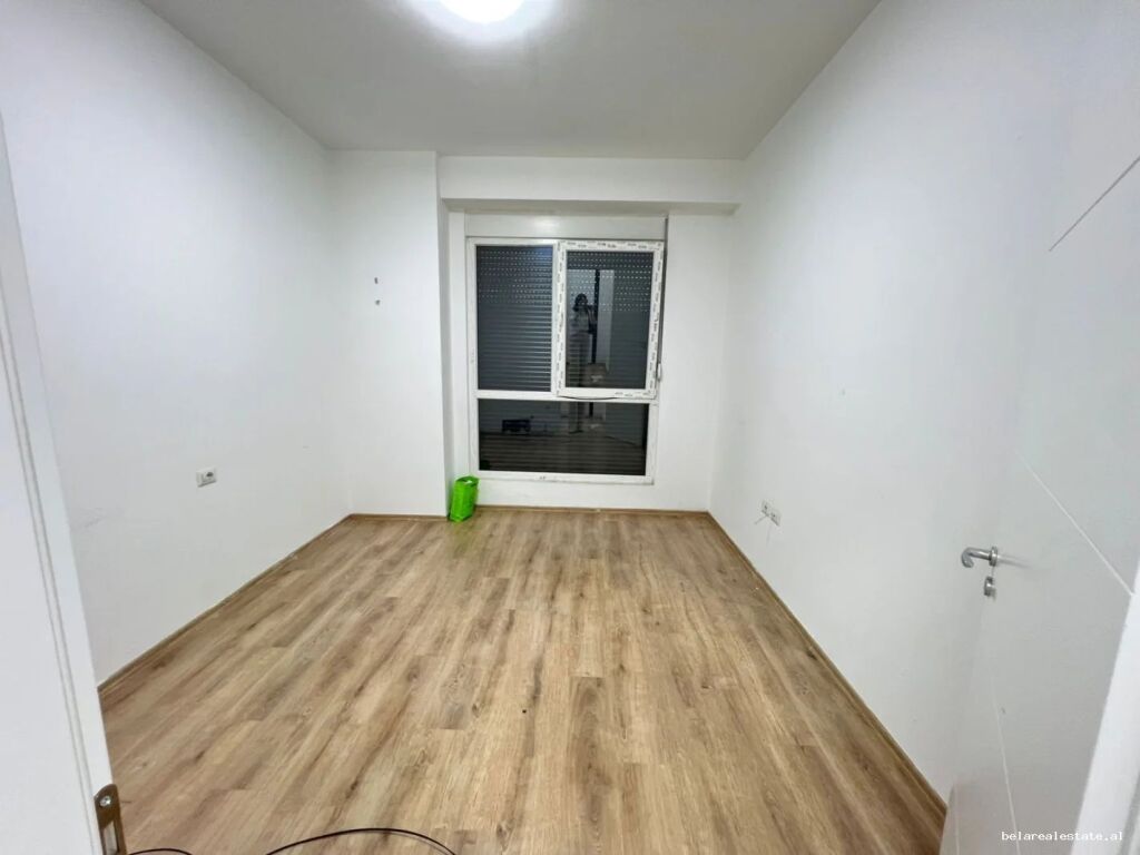Office For Rent 3+1 At Aviation Field (ID BZ2998) Tirana