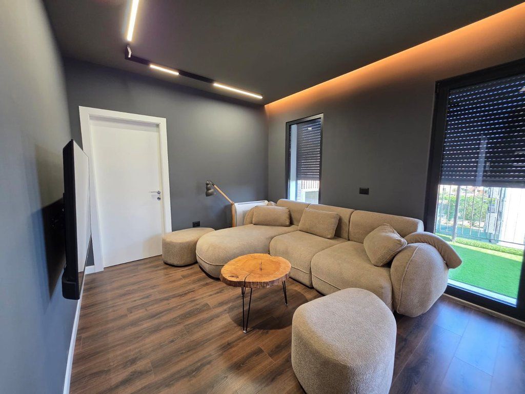 2+1 Penthouse with Veranda for Sale/Exchange in Ali Demi, Tirana - €440,000 | 125 m²