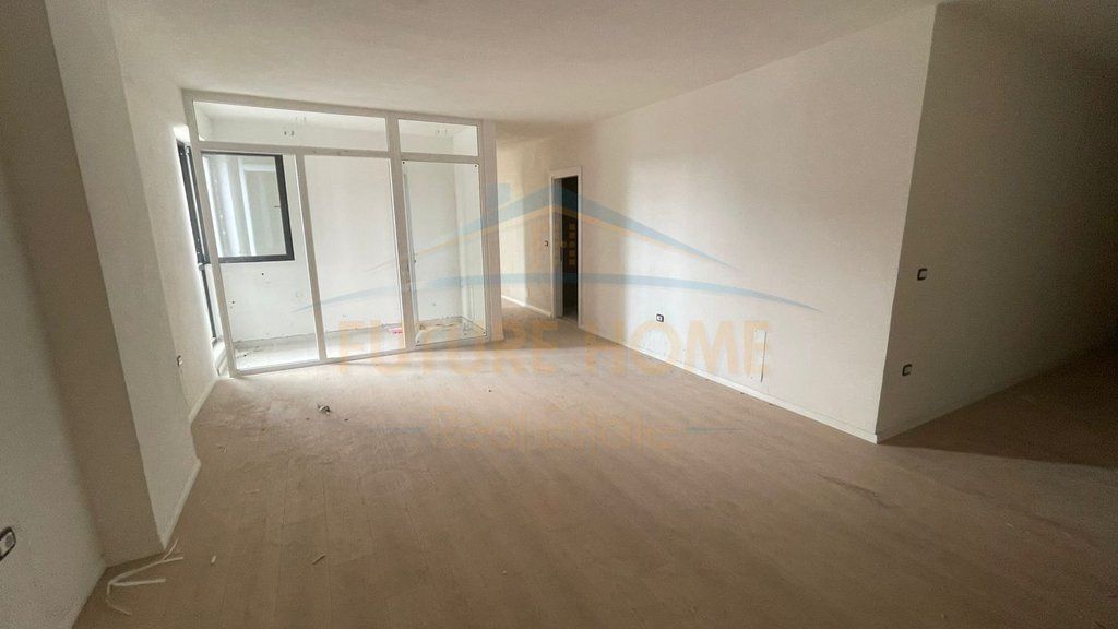 Appartamento 2+1 in vendita, Garden Residence Turdiu, Campo di Aviazione