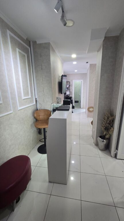 Business premises for Rent, Center