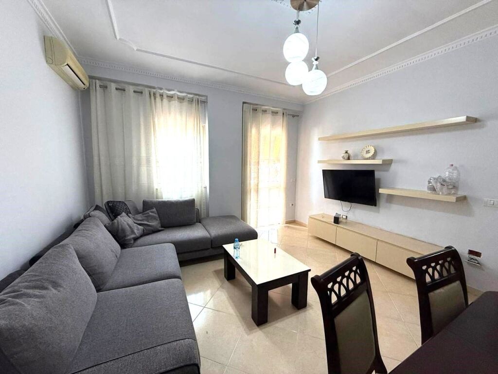 🏡 Appartamento 2+1 in affitto a 5 Maji, 550 mila leke