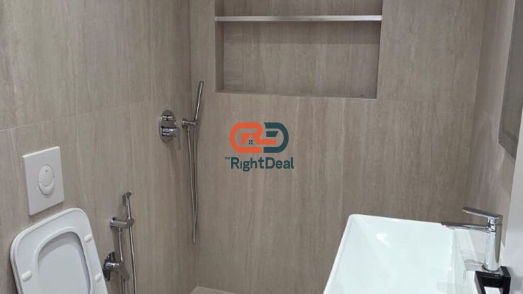 At 21 Dhjetori, Studio Apartment for Sale, Ideal Investment and Housing Opportunity !!