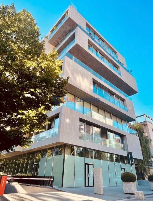 LOCALE COMMERCIALE DI PRESTIGIO IN AFFITTO A WEST RESIDENCE – VICINO ALLA PRESIDENZA