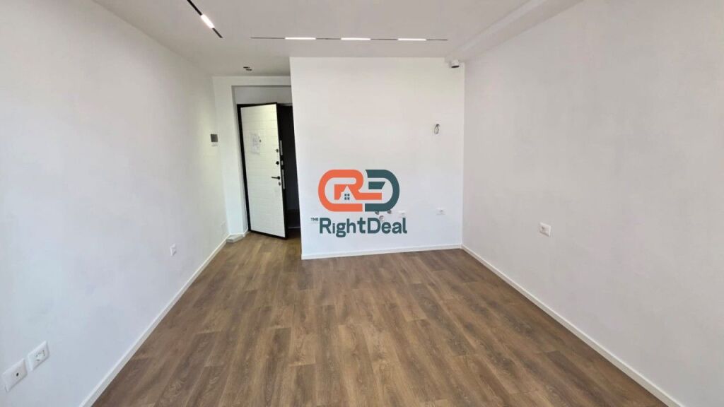 At 21 Dhjetori, Studio Apartment for Sale, Ideal Investment and Housing Opportunity !!