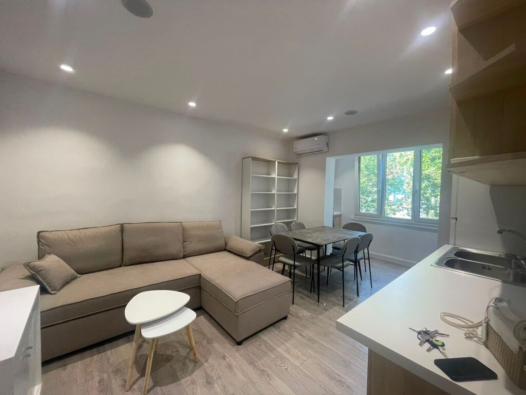Apartament me qera 1+1- 📍Jordan Misja, rruga Asim Vokshi prane Harry Fultz.