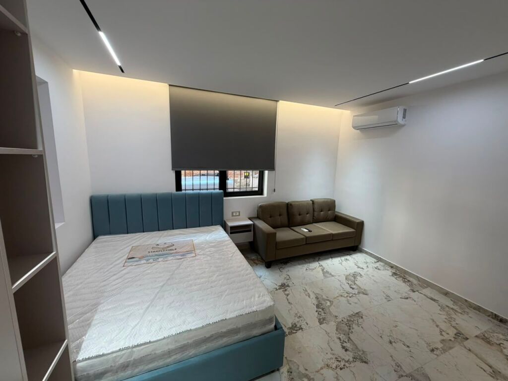 💫Shiten 2 Garsoniere së bashku  📍 Vendndodhja: Myslym Shyri💶 Çmimi: 189,000 €