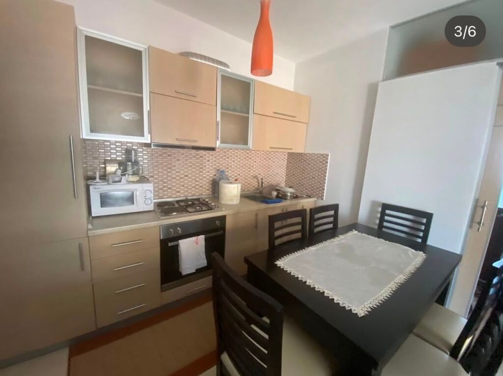 AFFITTO APPARTAMENTO 1+1, VICINO ALLA SCUOLA EFTALI KOCI DURAZZO 250 EURO