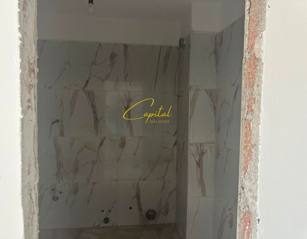 SHITET APARTAMENT 2+1+2 XHAMLLIKU 190.000 EURO