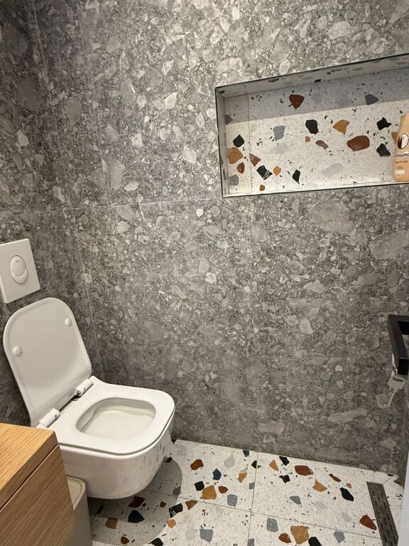 Garsoniere per shitje ne Myslym Shyr