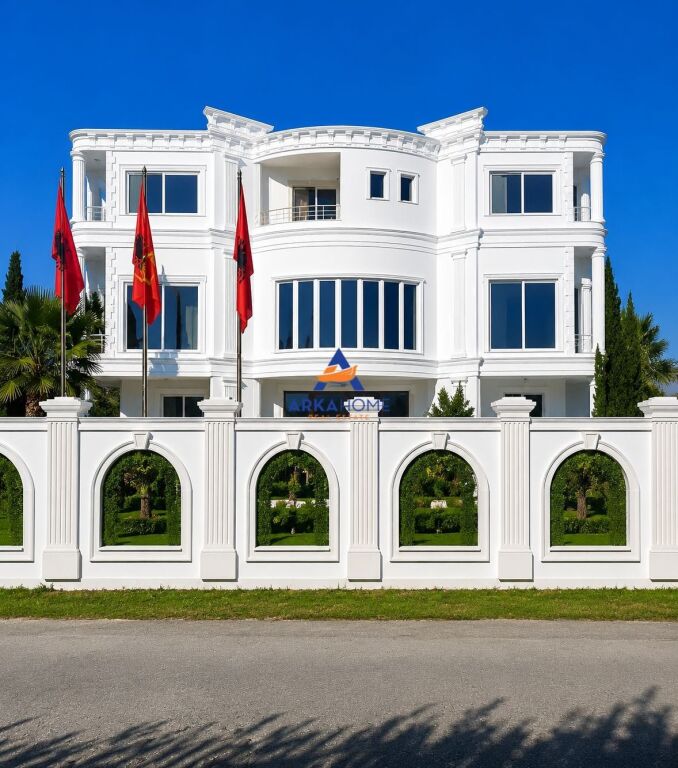 SHITET GODINE ME 3 KATE 1500M2 " RRUSHKULL, I POZICIONUAR MES TIRANES &amp; DURRESIT" 2.000.000 EURO (I DISKUTUESHEM)