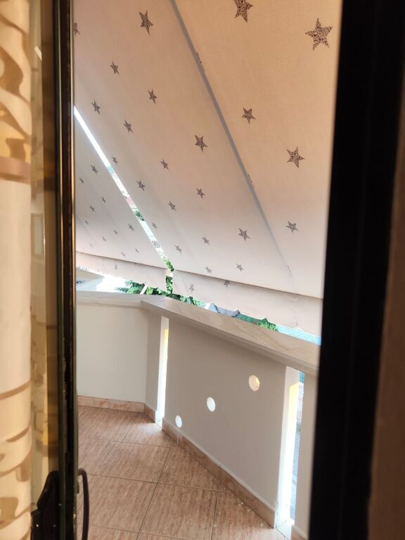 Apartament 2+1 per qera ne Kombinat !