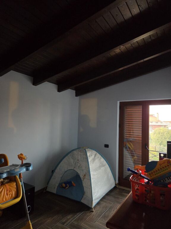 Shitet Shtëpi Private 3-Katëshe në Sallmonë, Durrës