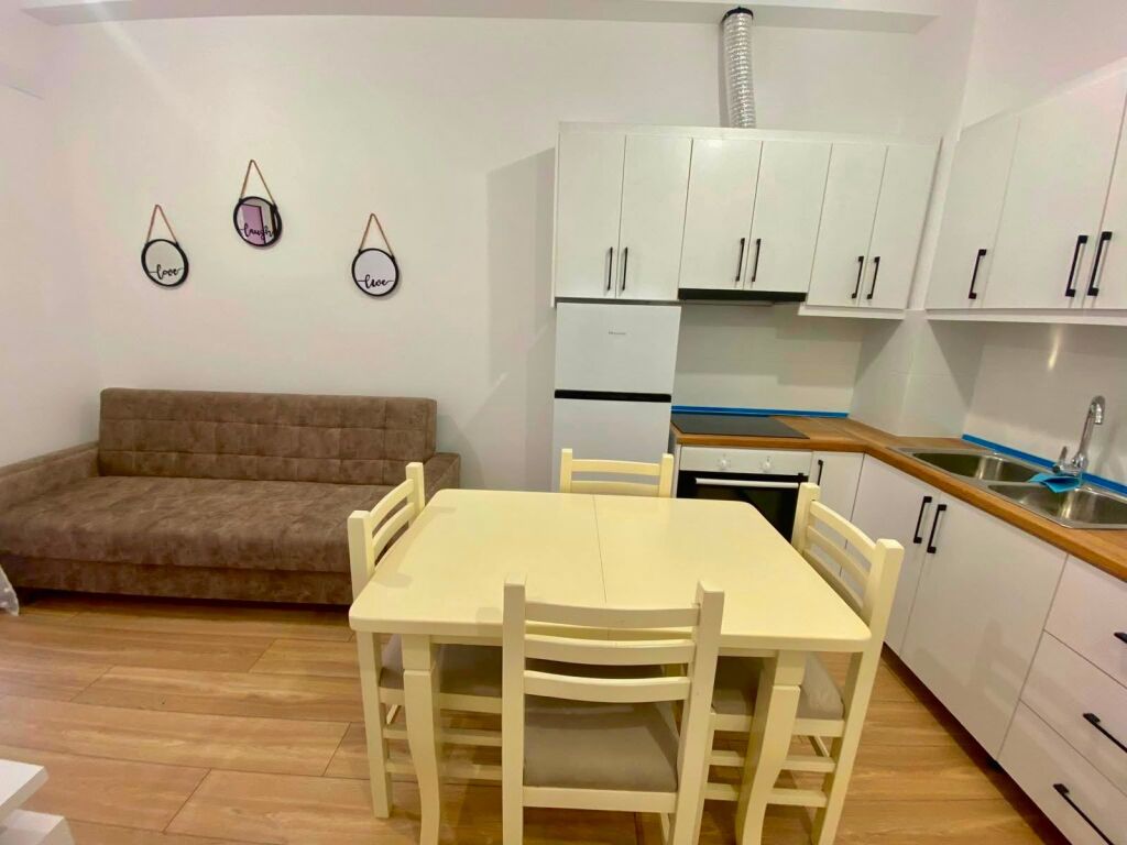 Jepet me Qira Apartament 1+1 – Kompleksi Mangalem, Ali Demi