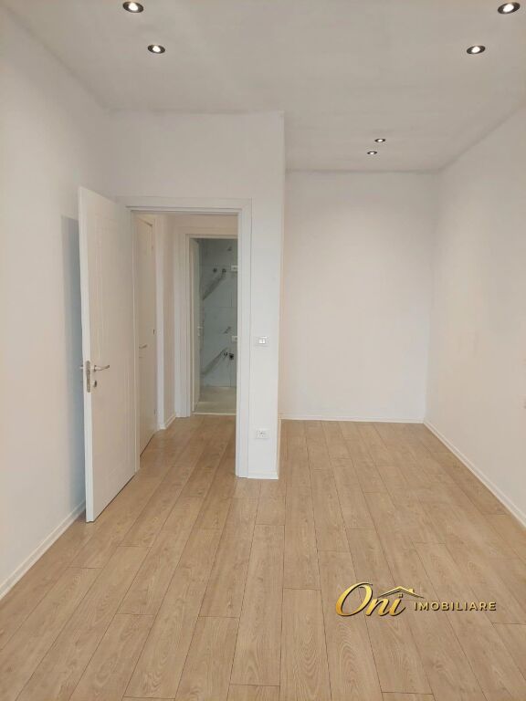 OFFICE FOR RENT GARDEN BUILDING