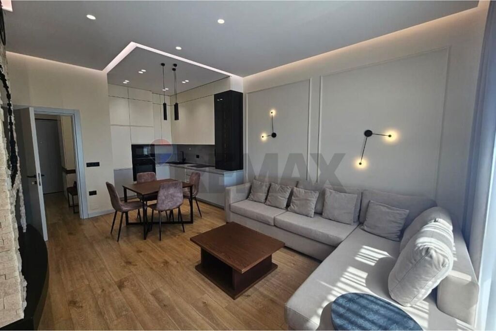 Apartment 1+1 for rent at Square 21!
